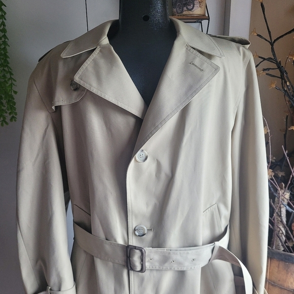 London Fog Vintage Beige Mid Length Trench Coat with Wool Blend Lining - Picture 6 of 10